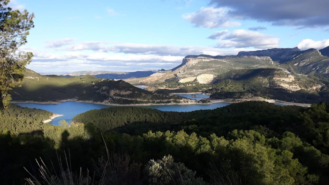 Studio Apartment In Ardales, Cerca El Caminito Del Rey Y Embalses Exterior photo